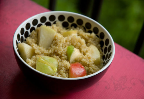 Breakfast quinoa with fruit and honey