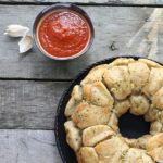Stuffed garlic monkey bread